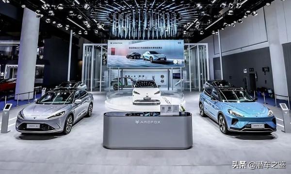 鈴木：死也不向中國妥協！極狐：為國人造長續航電動車，3.5S破百