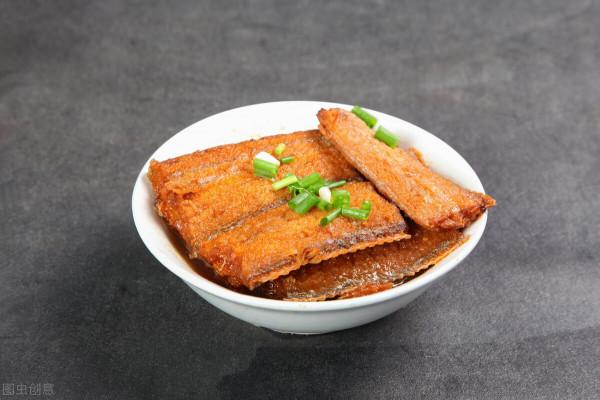 立冬後要多吃這魚，補鈣補碘，炸一炸，香酥美味，大人孩子都愛吃
