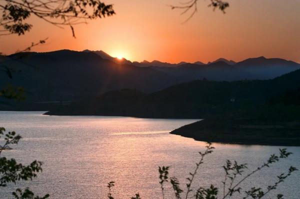 福漫小築,把波西米亞風的自由和浪漫裝進金海湖畔 福漫小築,把波西米亞風的自由和浪漫裝進金海湖畔