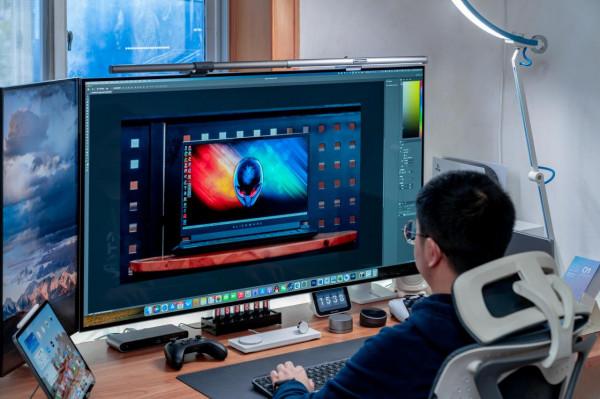 比電視還爽的 48 吋 OLED 桌面電競巨屏，KTC G48P5 顯示器測評詳解