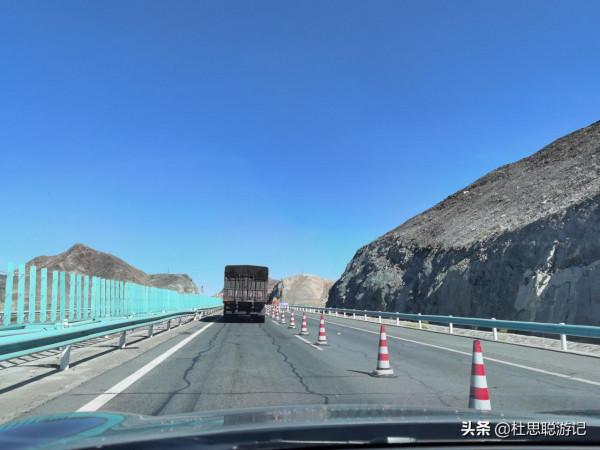 漢EV自駕新疆之旅結束,準備從星星峽離疆,最後一次在新疆充電 漢EV自駕新疆之旅結束,準備從星星峽離疆,最後一次在新疆充電