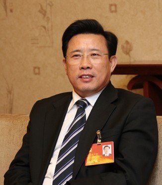 三一重工梁穩根:農村出身到身價700億,帶領中國重工走向世界 三一重工梁穩根:農村出身到身價700億,帶領中國重工走向世界