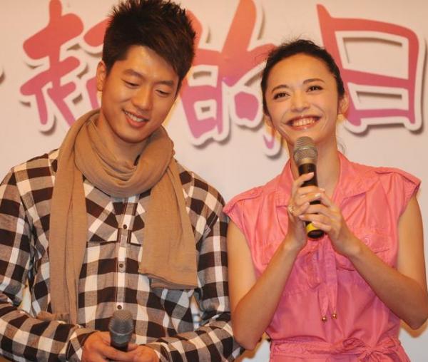 7對“從校服到婚紗”的明星夫妻，在一起最長36年，最短12年