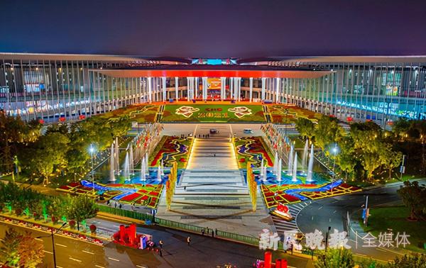 峰面語|進博的熱度,上海的溫度 峰面語|進博的熱度,上海的溫度