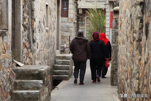 國內5大&OpenCurlyDoubleQuote;奇葩&rdquo;美食，本地人吃不膩，外地人給錢也不敢吃