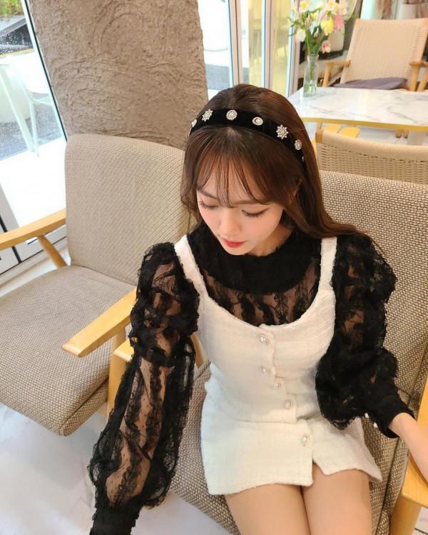 會打扮的女人超優雅,穿搭小白秒變時髦精,秋季依舊美麗動人 會打扮的女人超優雅,穿搭小白秒變時髦精,秋季依舊美麗動人