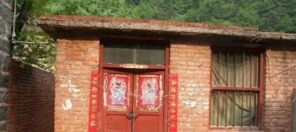 農村人常說“蓋房不留後窗”這三個理由很充分，專家都反駁不了