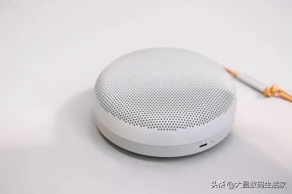 Beosound A1 二代——B&;O 帶你乘風破浪 Beosound A1 二代——B&;O 帶你乘風破浪