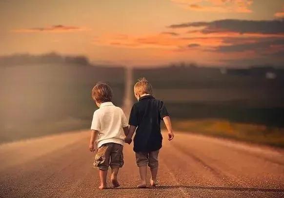 請一定至少要生二胎