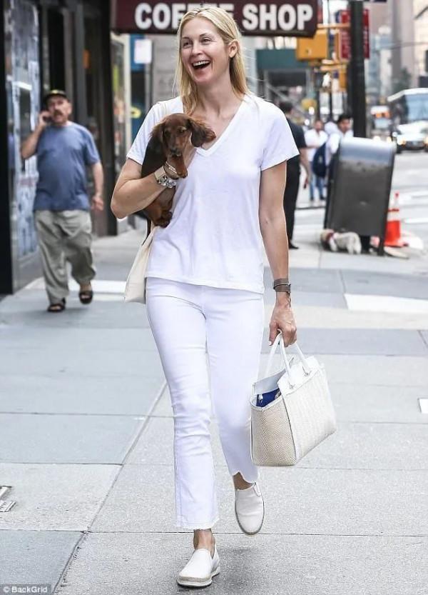 這些衣服真的可以從20歲穿到50歲，不信看看她們