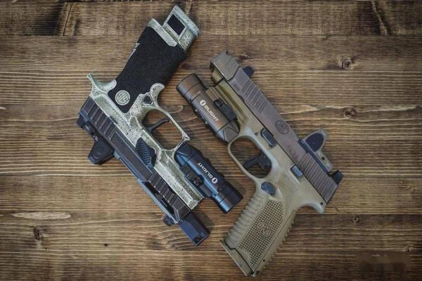 美軍現役制式單兵武器大合集——手槍篇