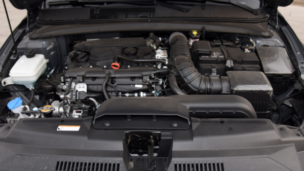 月銷幾百臺的現代名圖，不怪對手太強，只怪自己弱？