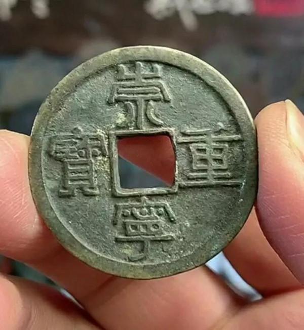 民間收藏家舉辦錢幣博物館，有人卻稱其“孫二孃開店”