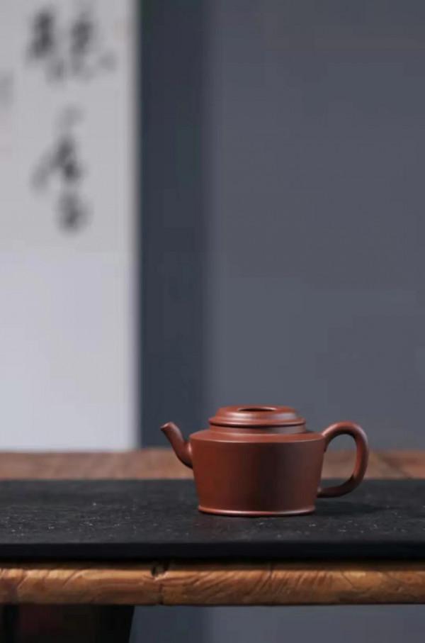 直筒牛蓋壺，紫泥