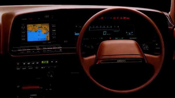 華為這波真就給手機裝了4個輪子？