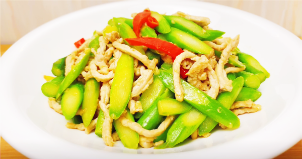 春天真正的“蔬菜王”,韭菜、菠菜靠邊站,簡單營養足,老少皆宜 春天真正的“蔬菜王”,韭菜、菠菜靠邊站,簡單營養足,老少皆宜