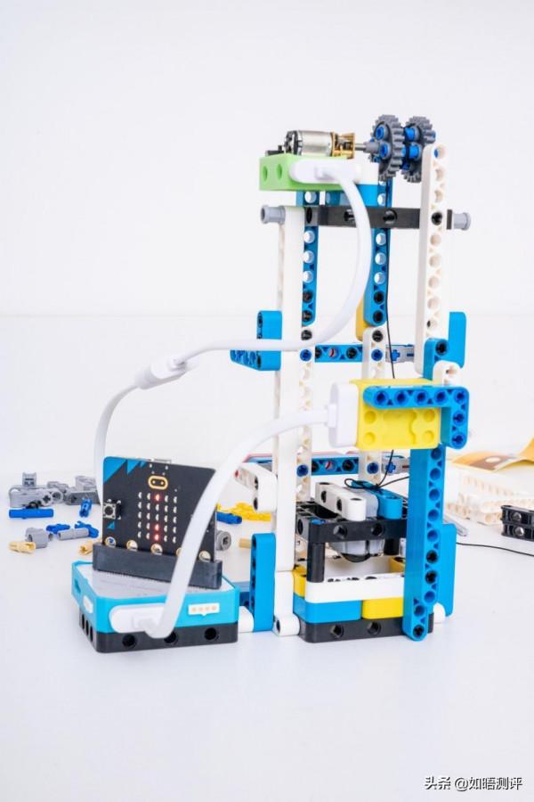 從興趣引入,和孩子一起玩,樂殼拼程式設計套件體驗 從興趣引入,和孩子一起玩,樂殼拼程式設計套件體驗