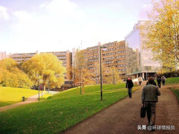 布魯塞爾法語化：比利時首都，為什麼從荷蘭語城市變成法語城市？