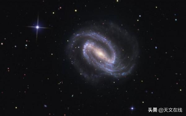 越近的星系我們就能看得更清楚嗎?不,亮度和大小才是關鍵因素 越近的星系我們就能看得更清楚嗎?不,亮度和大小才是關鍵因素