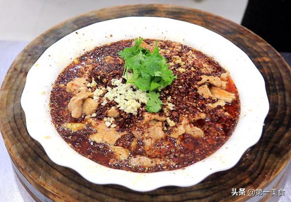 水煮肉片原來這麼簡單，學會這幾個技巧，肉片鮮嫩入味，香辣過癮