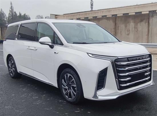 定位中大型MPV 上汽大通G90於3月21日上市