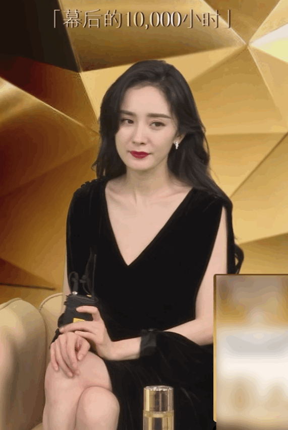 明星撞衫有多尷尬？要麼是神仙打架修羅場，要麼成買家秀和賣家秀