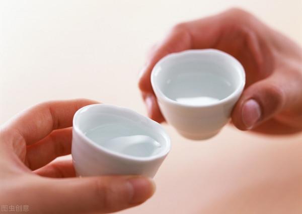 醫生提醒：2020年全球超過74萬例癌症和飲酒有關！儘量不要喝酒