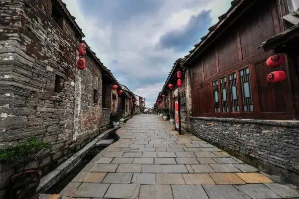 旅遊安順:從早到晚,逛吃不重樣兒 旅遊安順:從早到晚,逛吃不重樣兒