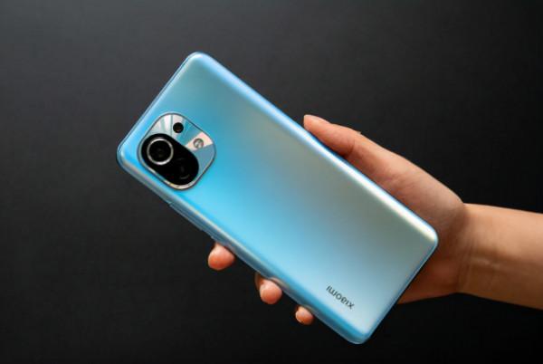 雙11想換手機 用過這三款都知道 款款都好用價格還不貴可以隨便買