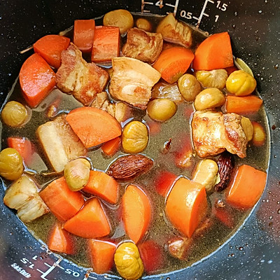 爆好吃!吃這菜板慄胡蘿蔔燉肉,米飯你得多備點 爆好吃!吃這菜板慄胡蘿蔔燉肉,米飯你得多備點