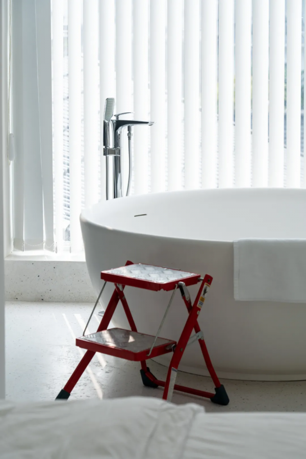 杭州民宿圈又一新作!270°落地玻璃躺看茶園,私享西湖邊避世秘境 杭州民宿圈又一新作!270°落地玻璃躺看茶園,私享西湖邊避世秘境