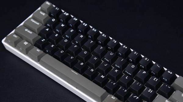 Tt領航員C360 RGB鍵盤、探索者X2滑鼠評測：好用不貴，無線鍵鼠