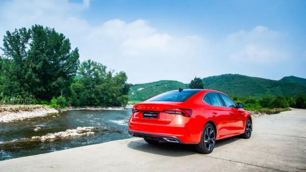 讓“德味兒”更親民 試駕斯柯達明銳PRO 讓“德味兒”更親民 試駕斯柯達明銳PRO