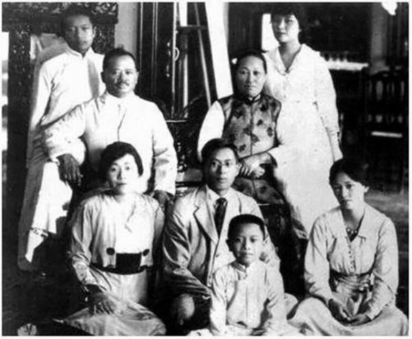 1981年,宋慶齡葬禮為何提前五分鐘?鄧穎超:她會同意我這麼做的 1981年,宋慶齡葬禮為何提前五分鐘?鄧穎超:她會同意我這麼做的