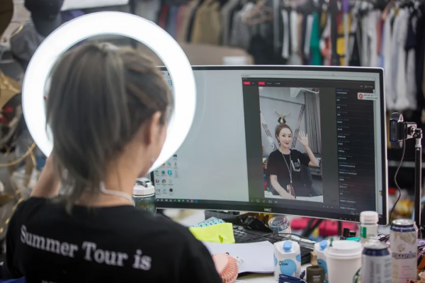 沒有薇婭的時代，也沒有時代的薇婭