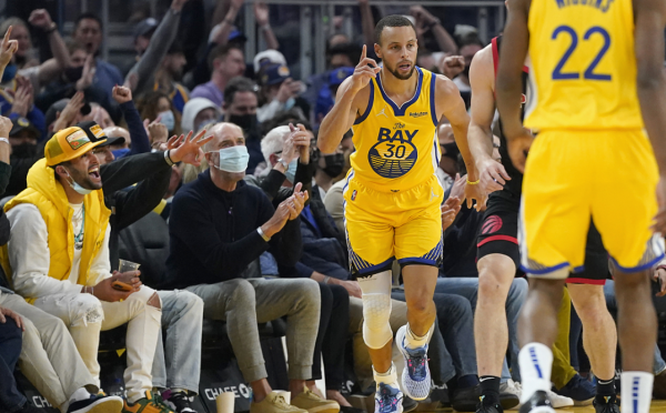 NBA排名大變天!太陽緊追勇士,湖人重回第8,東部4隊奪第1 NBA排名大變天!太陽緊追勇士,湖人重回第8,東部4隊奪第1