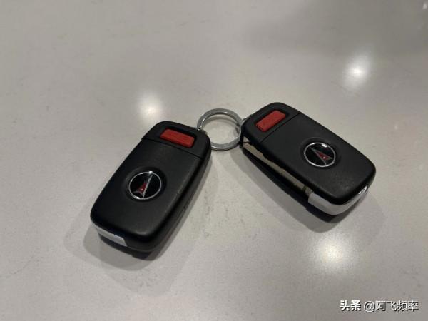 龐蒂克的最後一款V8車型 2009款龐蒂克G8 GXP