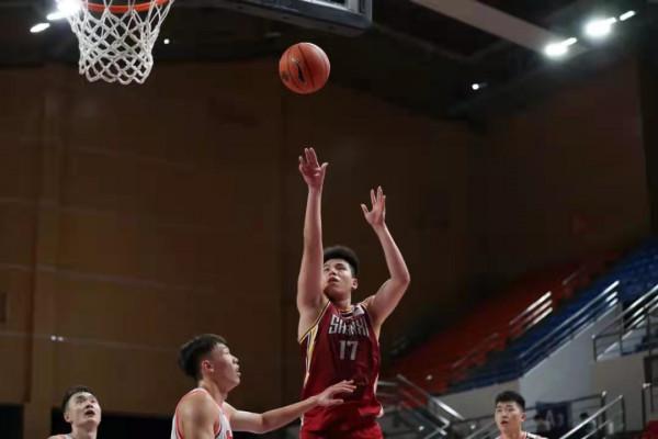 季前賽大勝廣東,山西球迷:我們是冠軍 季前賽大勝廣東,山西球迷:我們是冠軍