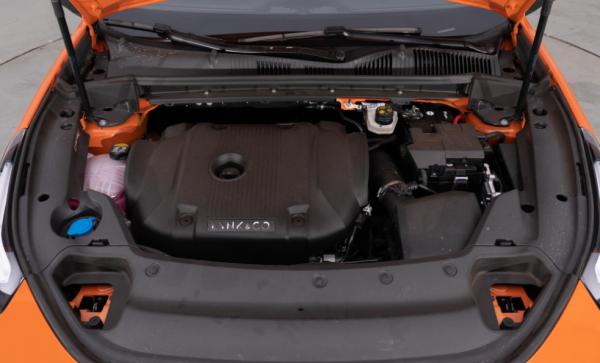 加速操控置頂，三款鋼炮SUV來襲，十幾萬談效能是不是偽命題？