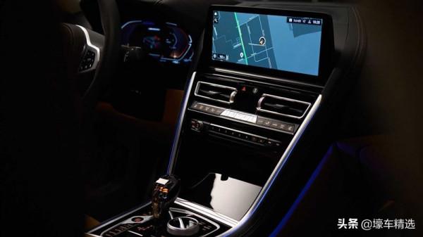 鼻孔發光、中控加大，BMW發表8系列小改款
