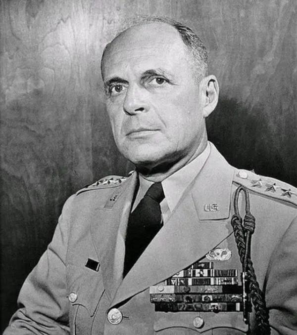 名將用&OpenCurlyDoubleQuote;水攻&rdquo;奇招，阻擋美軍7天進攻，李奇微：仗還能這麼打？