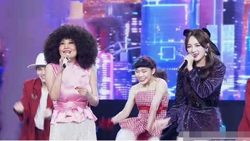 中國時尚盛典陣容超強!董卿主持氣質高雅,眾明星演繹東方美 中國時尚盛典陣容超強!董卿主持氣質高雅,眾明星演繹東方美