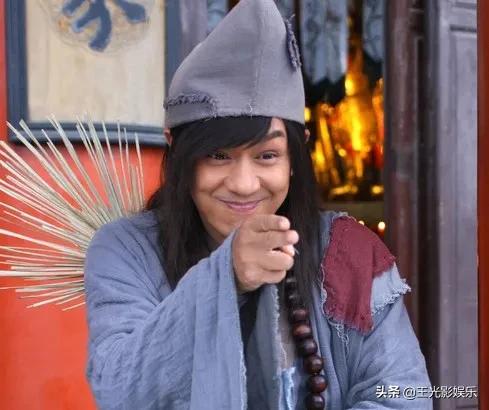 17位演員再扮成名角色,有人“爺青回”,有人顏值崩塌顯老態 17位演員再扮成名角色,有人“爺青回”,有人顏值崩塌顯老態