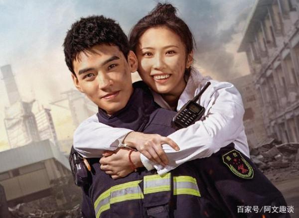 12月8部劇扎堆,王一博趙麗穎對壘,楊紫喬欣撞車,龔俊又上新 12月8部劇扎堆,王一博趙麗穎對壘,楊紫喬欣撞車,龔俊又上新