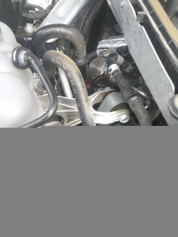 新車等太久，94萬秒提二手保時捷卡宴，賣家：節約了至少20萬