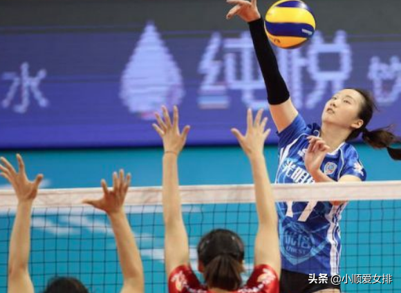 女排選帥王之騰拔得頭籌?三大妙招助球隊以弱勝強,成為球迷新寵 女排選帥王之騰拔得頭籌?三大妙招助球隊以弱勝強,成為球迷新寵