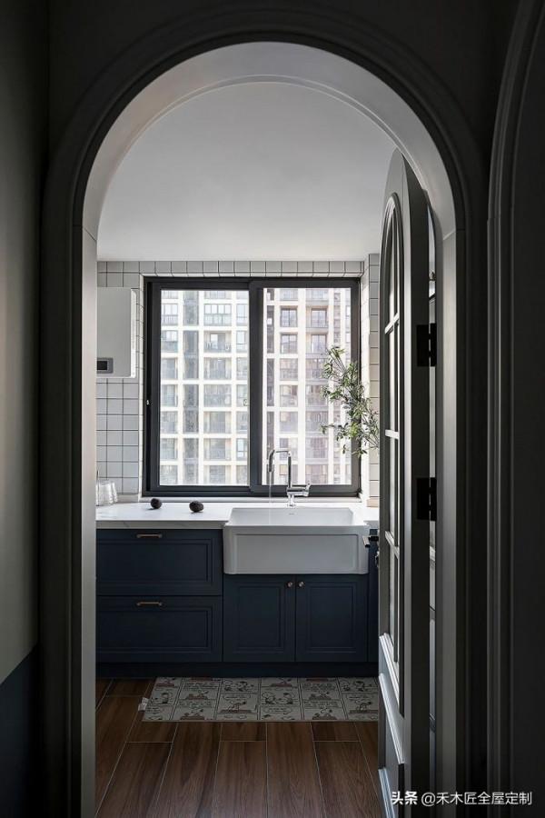 135㎡大兩居，現代簡約帶點輕復古，清新自然，格調不一般