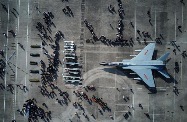 殲轟7飛豹一旦退役，半賣半送移交巴鐵朝鮮可行嗎？效能過於強悍
