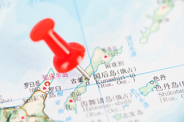 1978年鄧小平訪日，辦成“三件大事”，完成周總理遺願