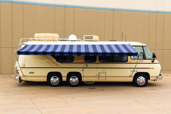 半個世紀前的房車長什麼樣子? 半個世紀前的房車長什麼樣子?